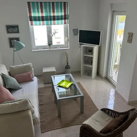 Apartament Mastrinka Sunce